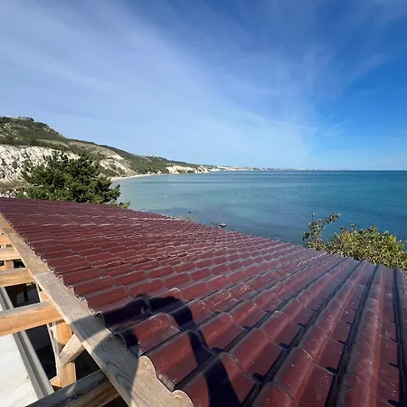 Karavana Tropicana Κάμπινγκ *