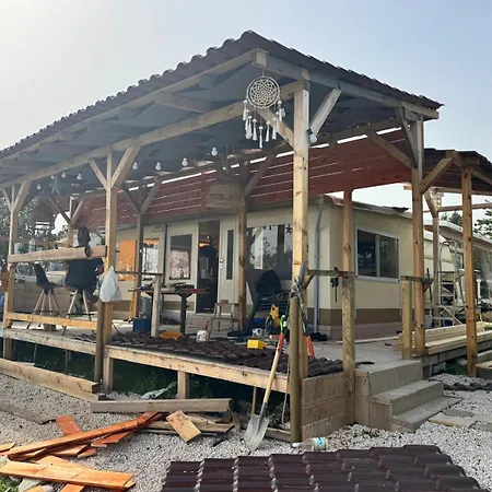 Karavana Tropicana Κάμπινγκ Βάρνα