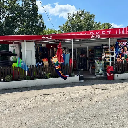 Karavana Tropicana Parque de Campismo