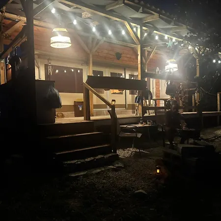 Karavana Tropicana Parque de Campismo