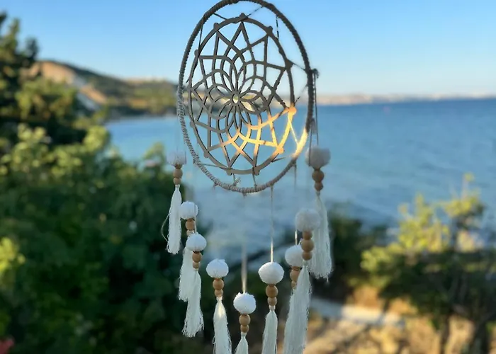 Кемпинг Karavana Tropicana Варна